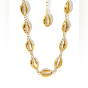 Gold Shell Necklace